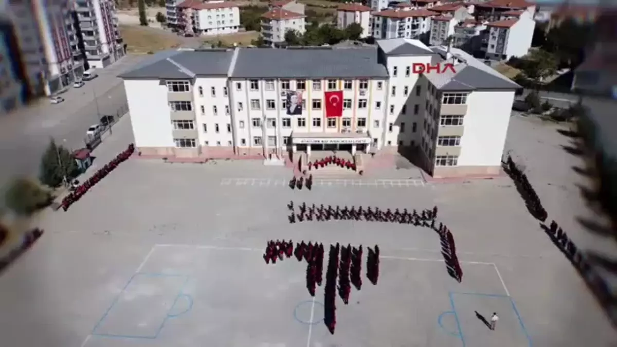 Malatya’da Cumhuriyet Bayramı Koreografisi