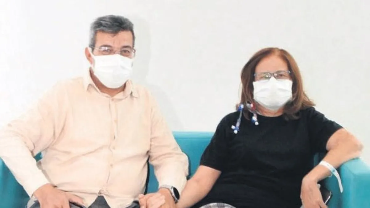 Eşinin böbreğiyle hayata yeniden bağlandı