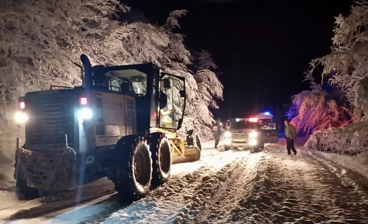 Sinop’ta Mahsur Kalan Hastalar Kurtarıldı