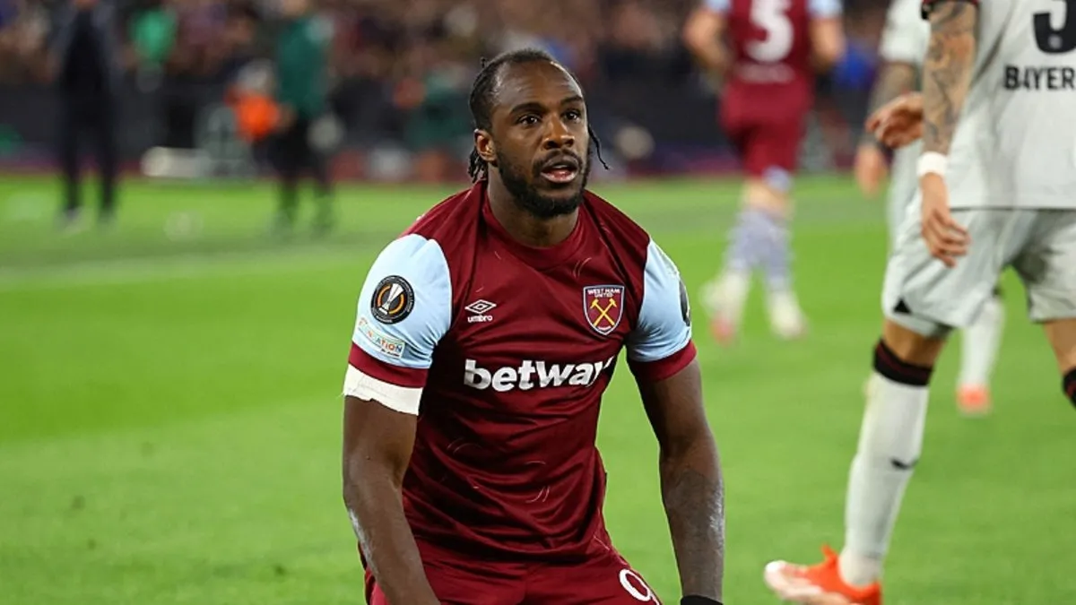West Ham’ın yıldızı Antonio futbola dönebilecek mi?