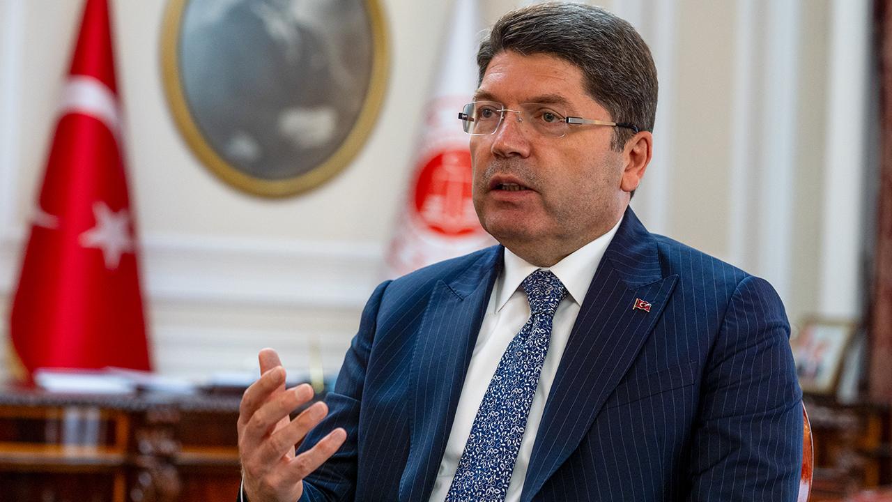 Adalet Bakanı Tunç’tan ‘korsan metin’ tepkisi: Büyük bir sorumsuzluk ve vicdansızlık