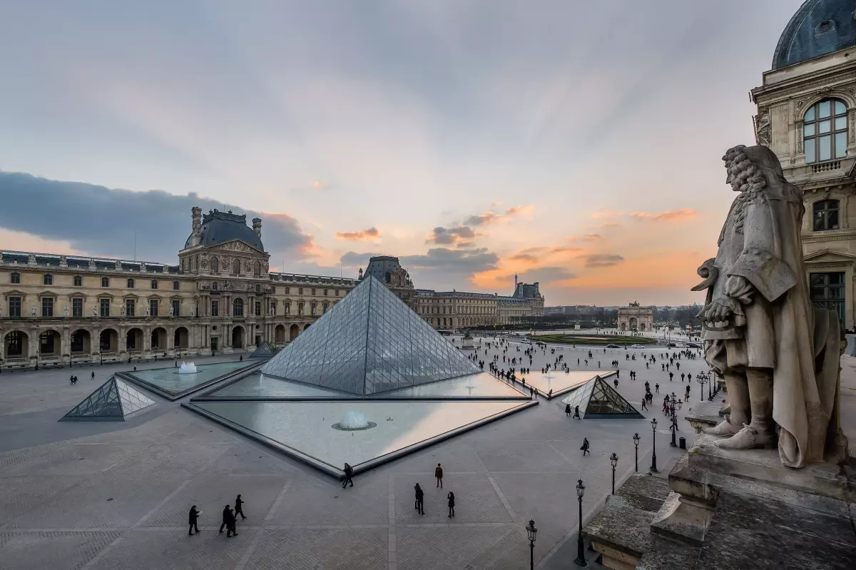 Louvre Müzesi, 2031’e Kadar Yenileniyor
