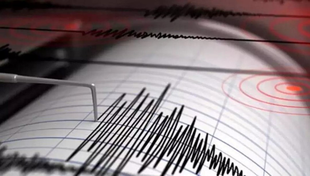 İzmir Körfezi’nde 4 büyüklüğünde deprem