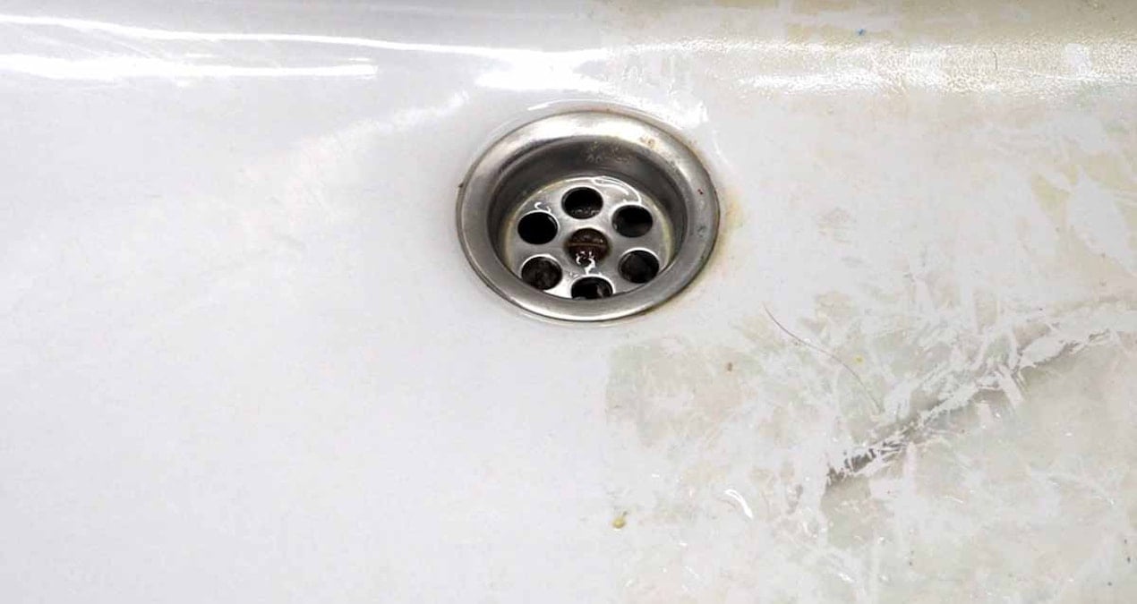 Tesisat ustalarının bir numaralı yöntemi: Lavabo gideriniz gözünüzün önünde tertemiz olacak!